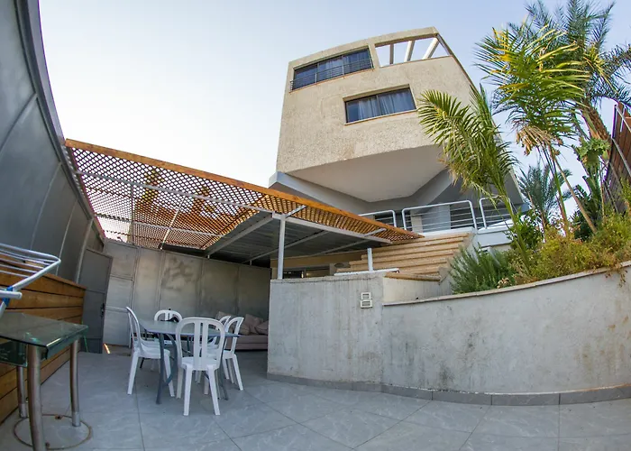 Wow Residence